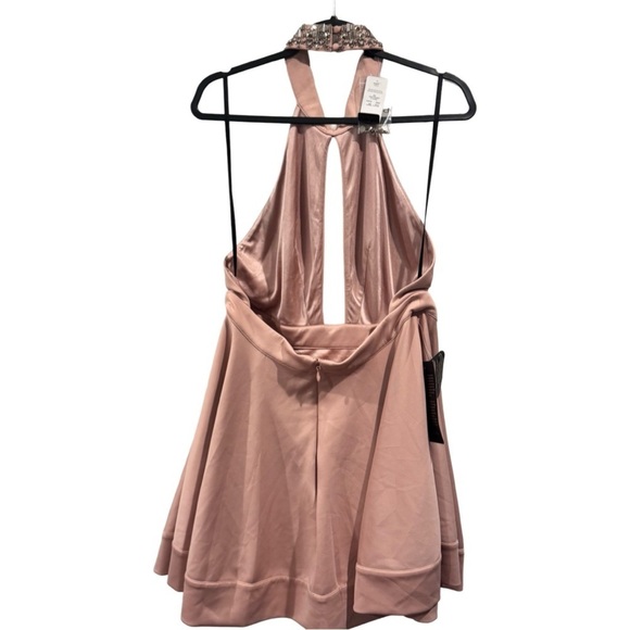 Bebe Embellished Neckline  Halter Pink Dress XL NWT - Picture 4 of 13